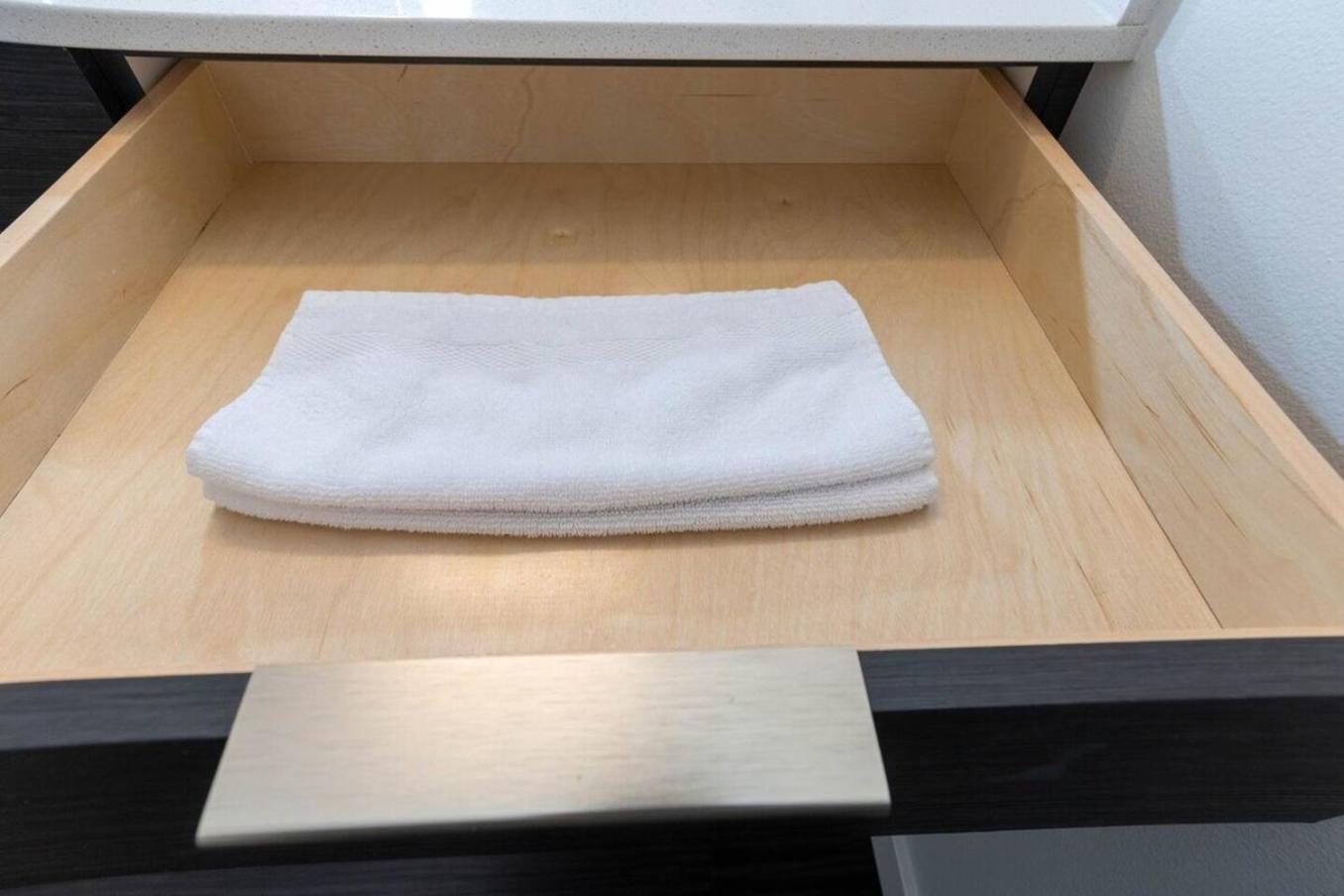 Self Check-In-Washer-Dryer-4Ksmart Tv-King Bed-Gym Tacoma Exterior foto