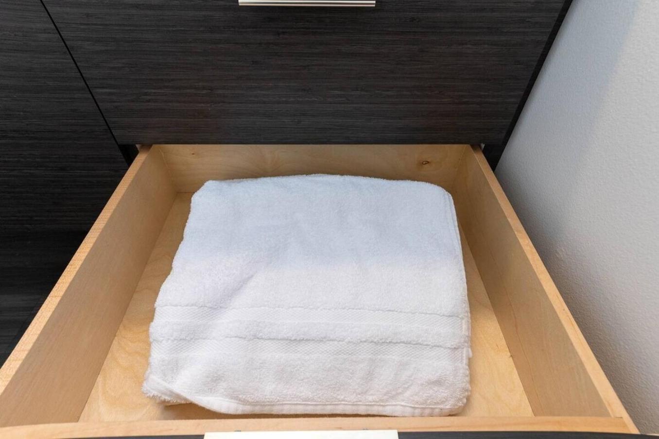 Self Check-In-Washer-Dryer-4Ksmart Tv-King Bed-Gym Tacoma Exterior foto